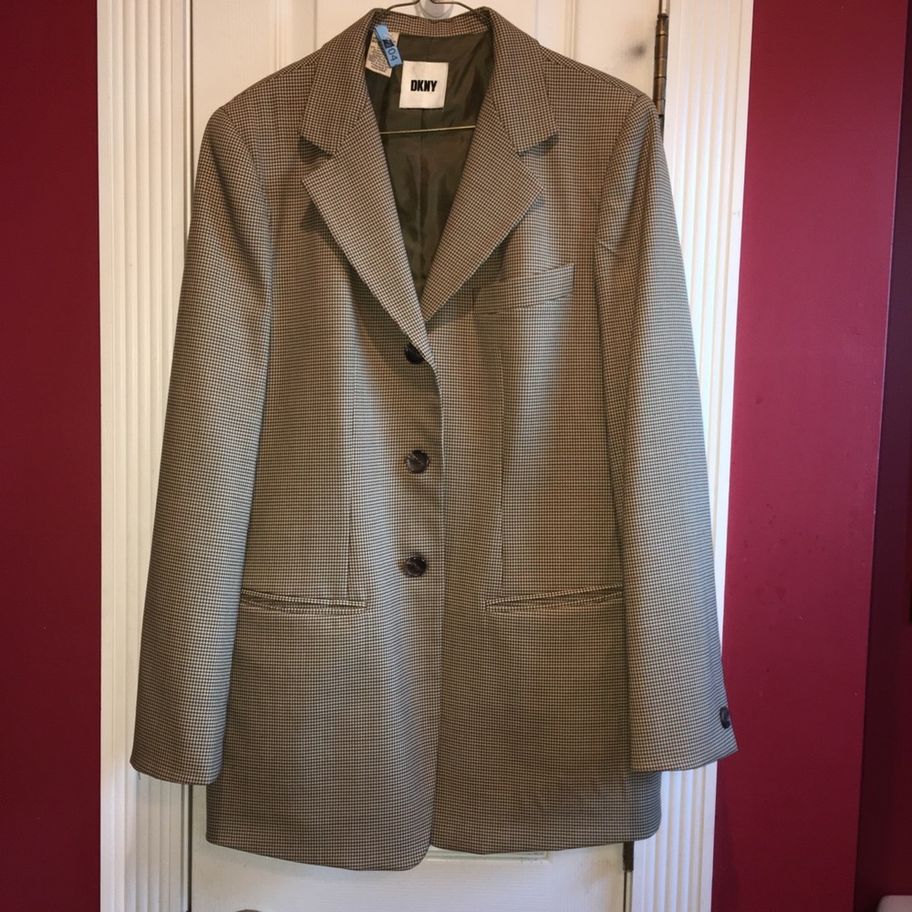 DKNY TAN BLAZER